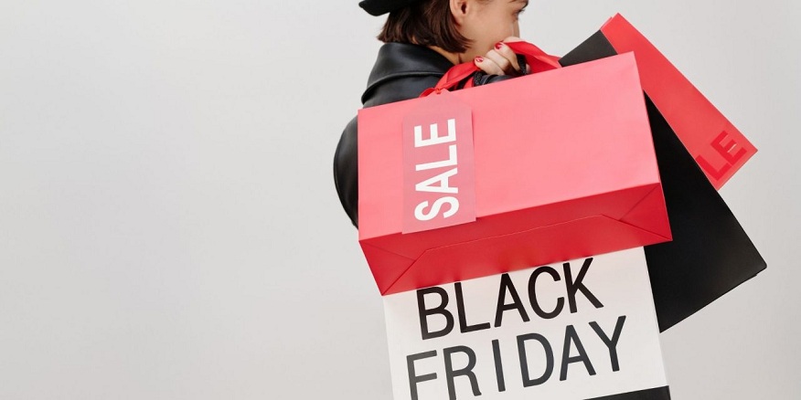 How To Shop Smart At Smytten’s ‘The Original Black Friday Sale’